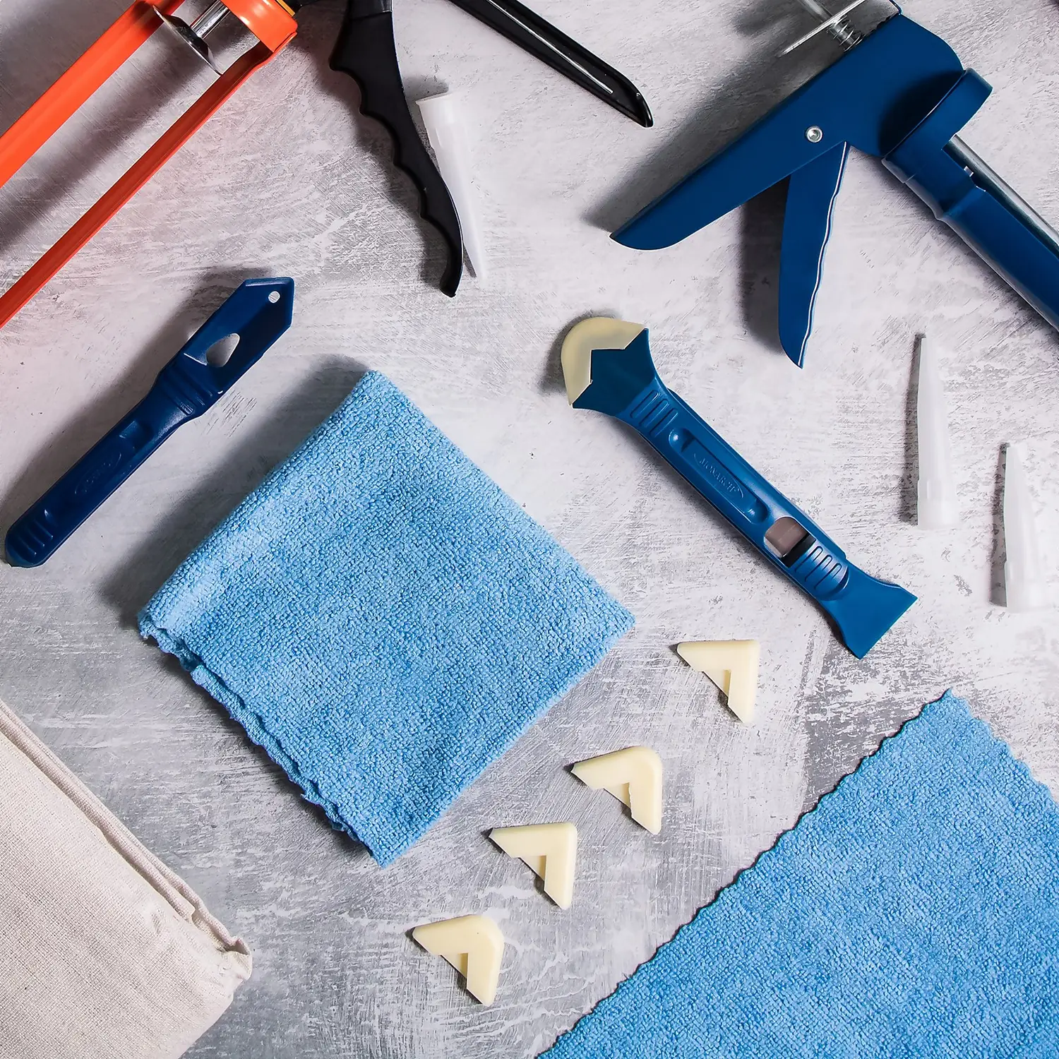 Homebuild 17 Piece Caulking Kit 6 Homebuild 17 Piece Caulking Kit - Image 6